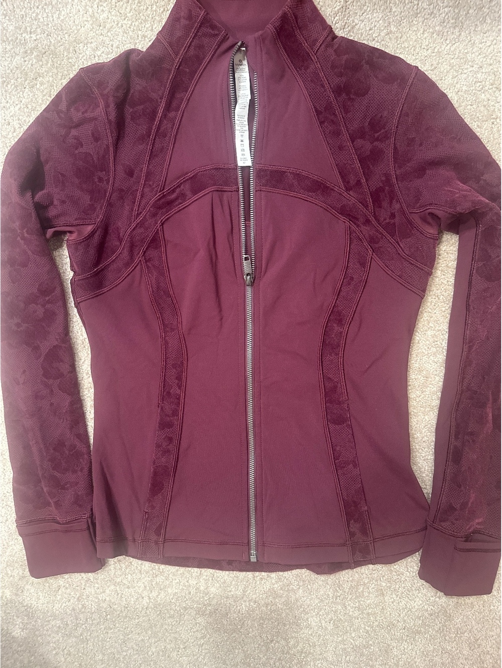 (5)Lululemon Women's Size 8 Burgundy Floral Flocked Jacket